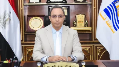 محافظ قنا يوجه رؤساء الوحدات المحلية باستقبال المواطنين أسبوعيًا لحل مشكلاتهم 1 FB IMG 1739045924269