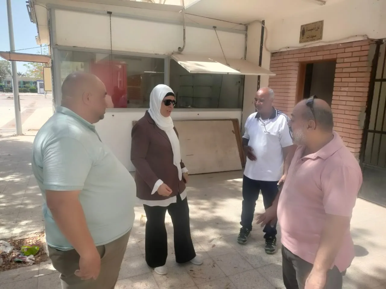 بتوجيهات رئيس الجامعة... أمين جامعة جنوب الوادي تتفقد دورات المياه المجاورة لكلية الحقوق ضمن خطة شاملة للتطوير 1 IMG 20250506 WA0044