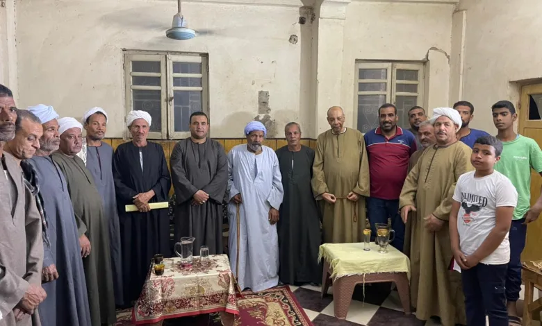 المرشح رائف البهجورى يزور جزيرة القناوية فى خلال جولته الانتخابية 5 IMG 20251022 WA0003