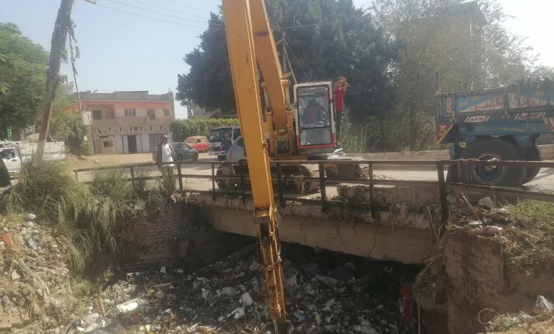 محافظ الغربية يستجيب لصرخة الأهالي: تطهير ترعة ميت بدر حلاوة فوراً 4 IMG 20251023 WA0000