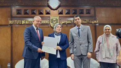 صُنّاع القرار يُكرمون زهرة الغربية.. جيهان القطان تتألق في "معهد التخطيط القومي" 1 IMG 20251029 WA0001